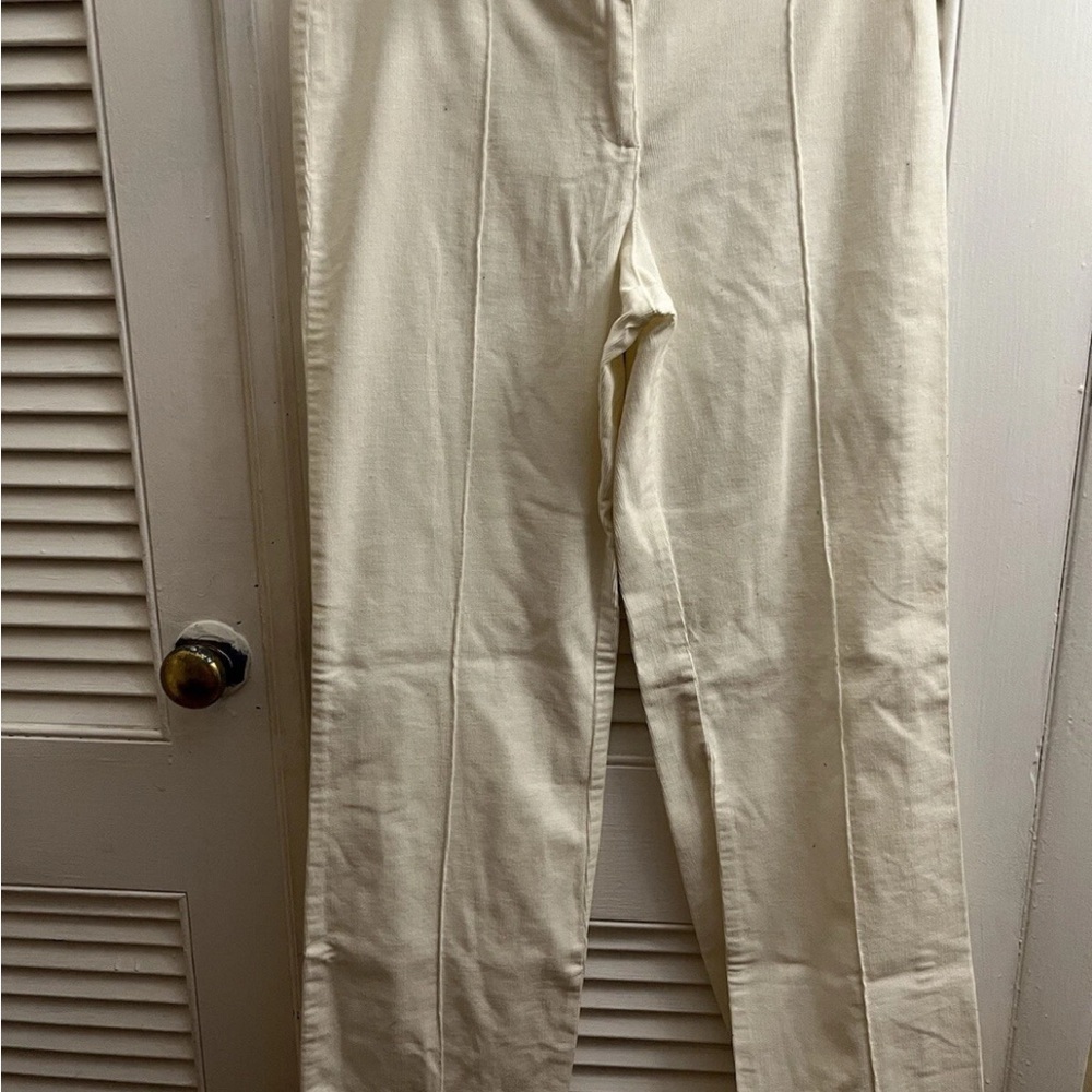 Ann Taylor LOFT Cream Corduroy crop pants. NWT. Size 10